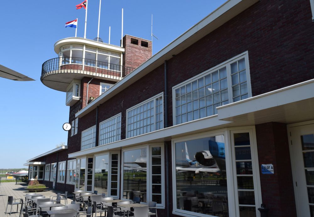 Replika letiště Schiphol z 20. let minulého století