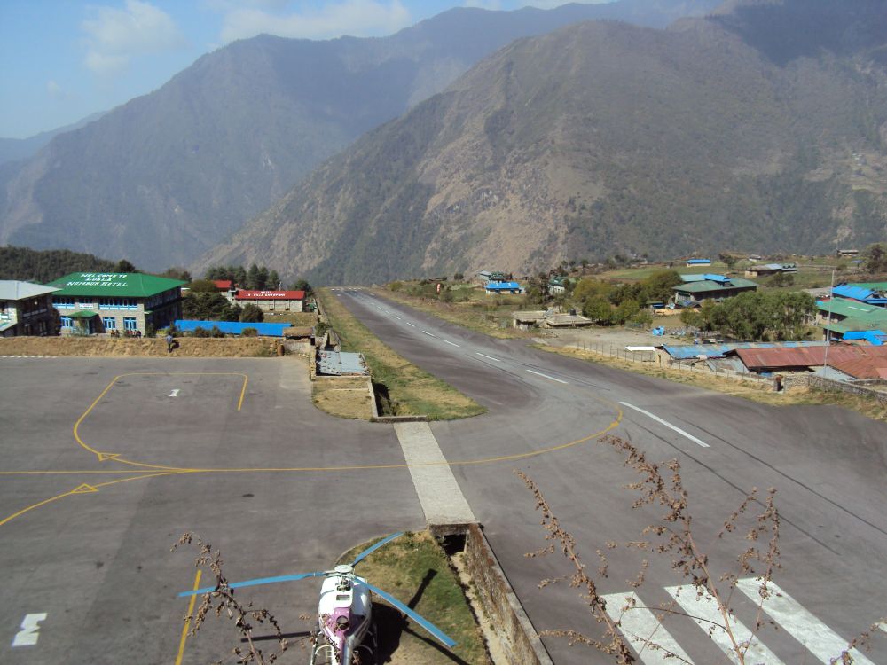 Tenzing-Hillary Airport