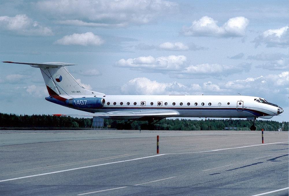21.06.1994 ARLANDA, pro ministra přilétl TU-134 (Zdroj: archiv K. Burgera) 