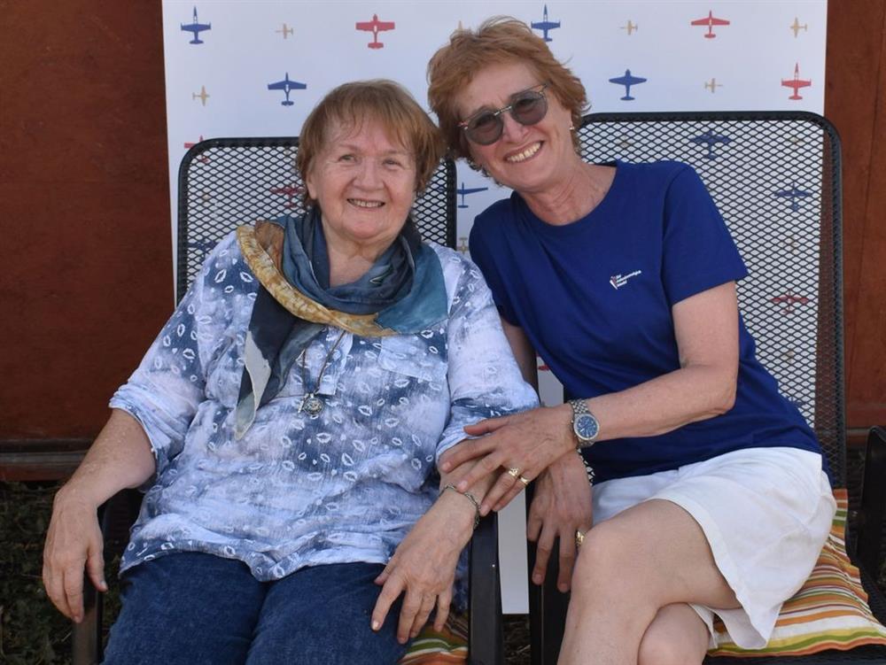 Zleva Jiřina Stoklasová a Hana Babčanová (Foto: Pytlák, ČsSL)