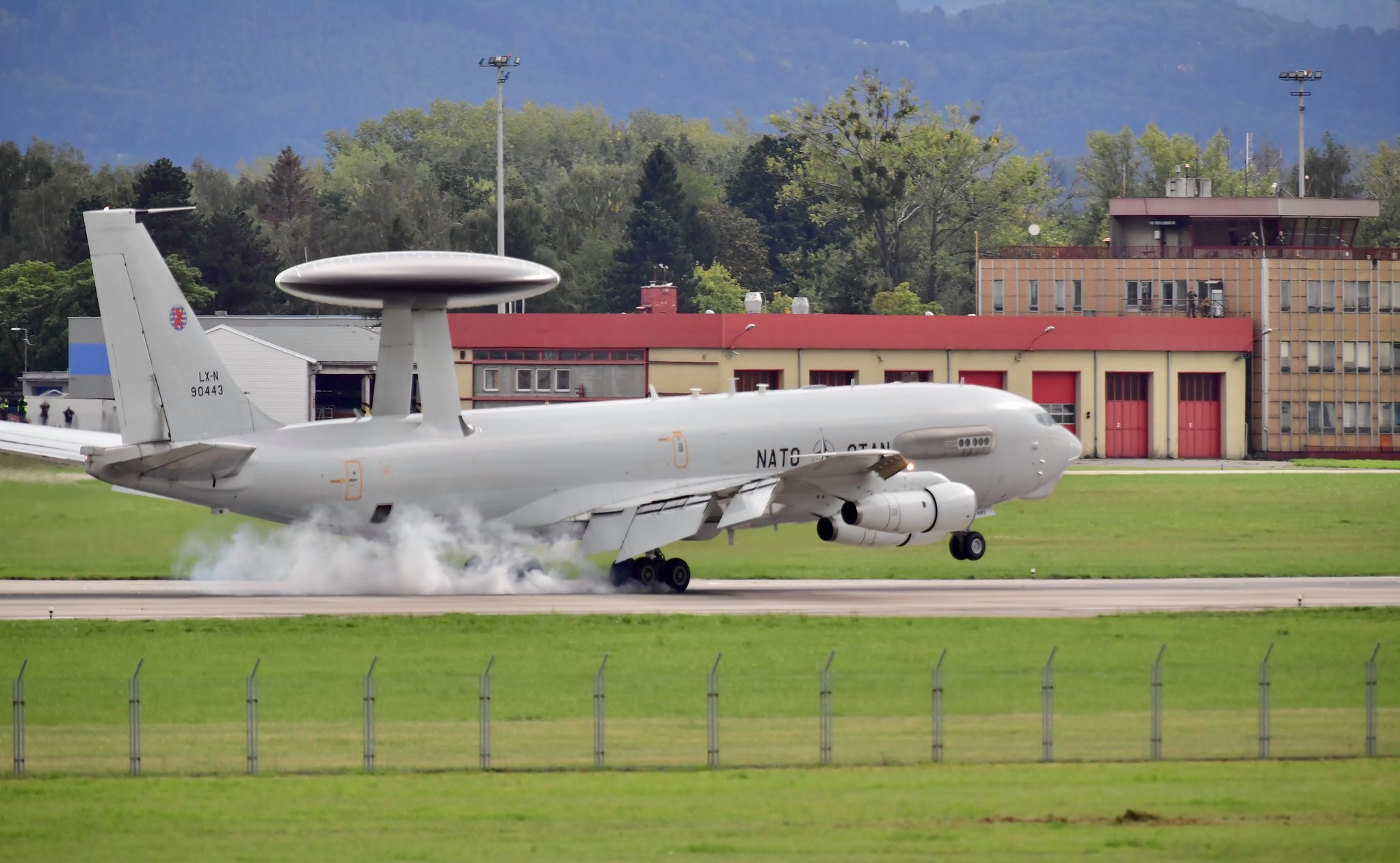 E-3A AWACS na mošnovském letišti / Foto: Facebook.com @natodays