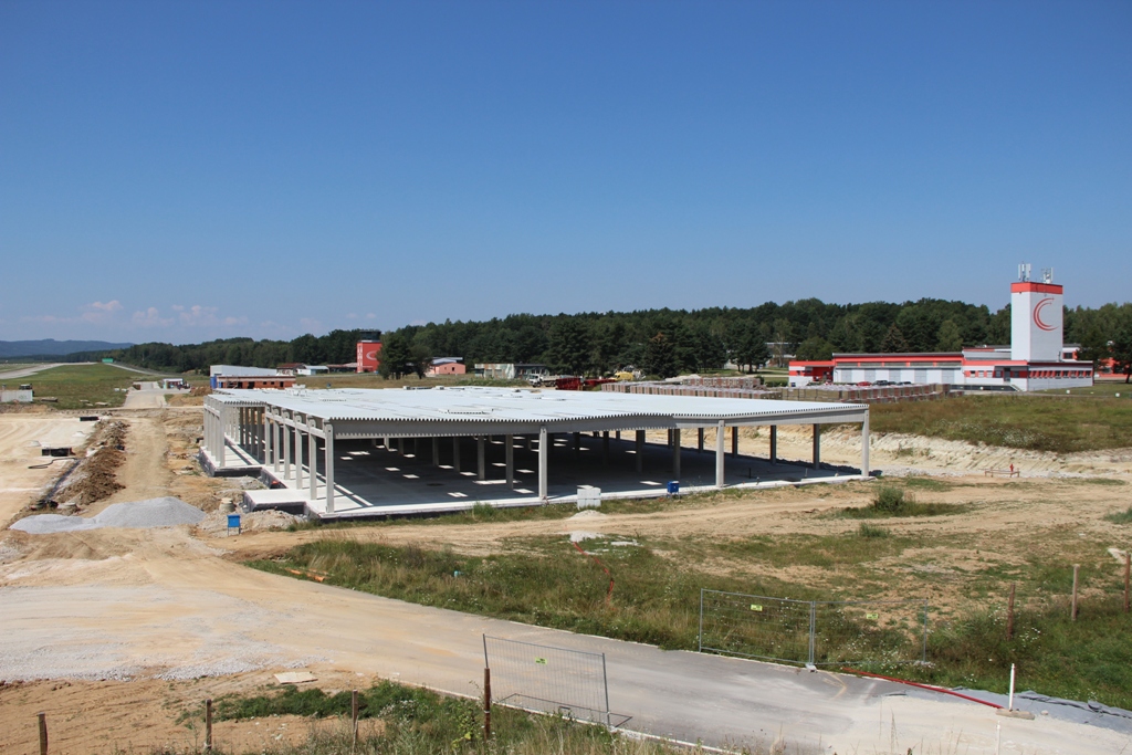Stavba terminálu na českobudějovickém letišti / Foto Jihočeské letiště České Budějovice