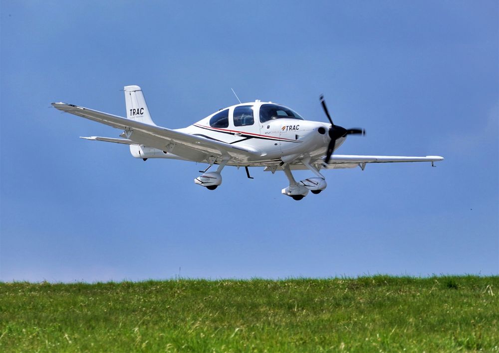 Cirrus Approach Takeoffs and Landings