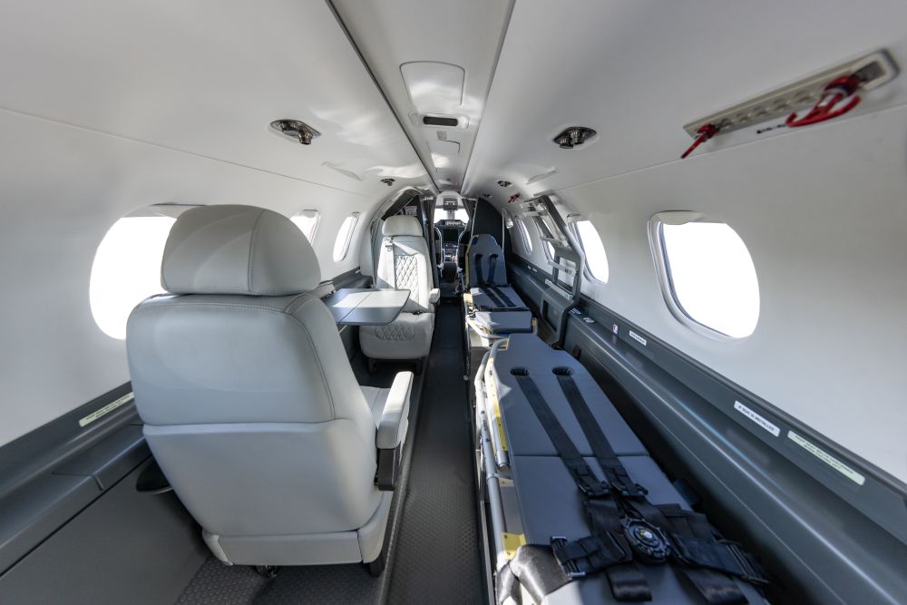 Embraer Phenom 300MED