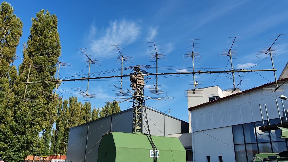 Radar P-18 Retia Pardubice