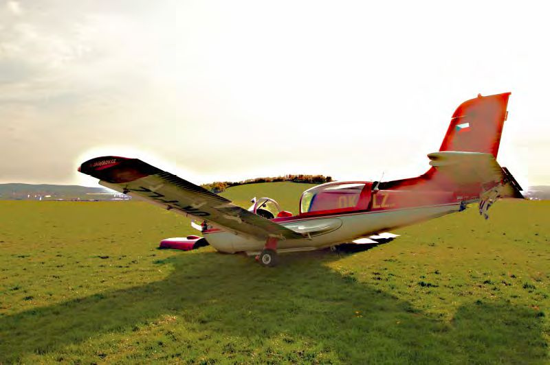 Morane Saulnier MS893E po nehodě v Plasích