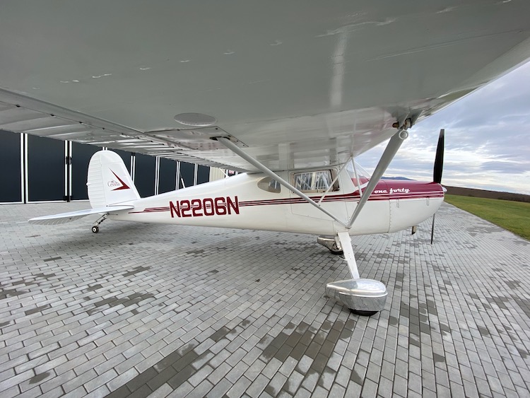 Cessna 140