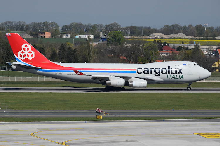 Nákladní Jumbo společnosti Cargolux Italia