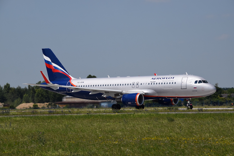 Airbus A320 společnosti Aeroflot registrovaný na Bermudských ostrovech