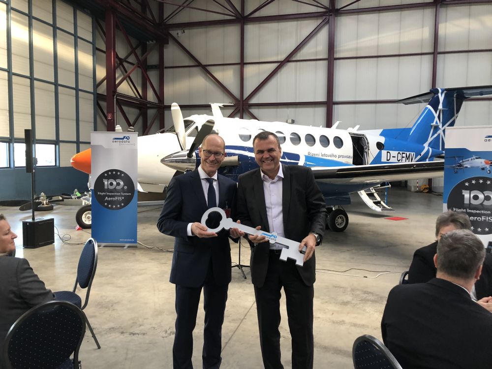 Nový letoun kalibrační letky ŘLP ČR - Beechcraft King Air 350