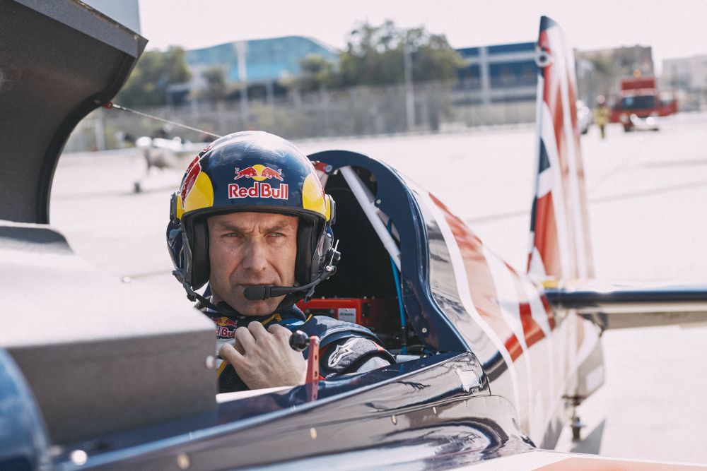 Martin Šonka při závodech Red Bull Air Race