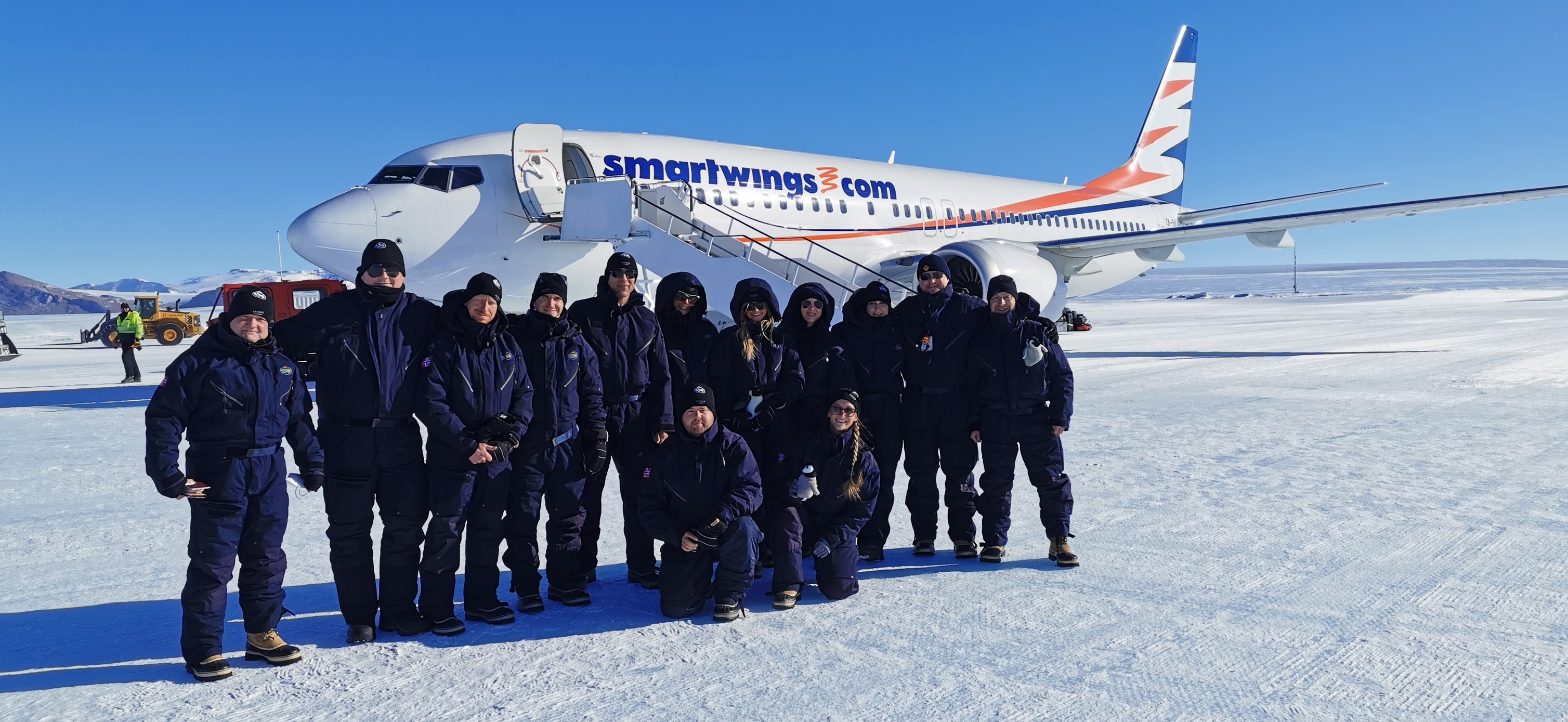 Smartwings přistály potřetí s polárníky na Troll Airfield / Foto: Facebook.com @smartwingscz