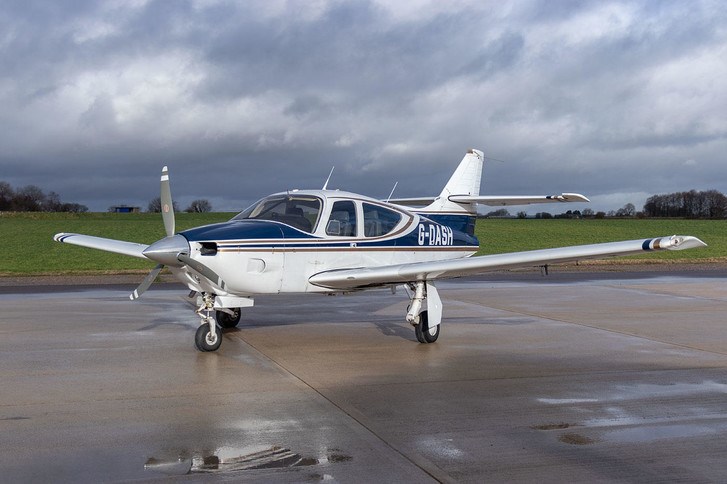 Commander 112 - Přehled letadel - Aeroweb.cz