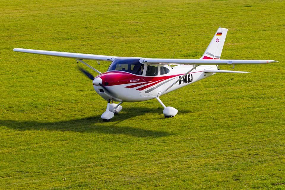 Aeropilot Legend 540 - Přehled letadel - Aeroweb.cz