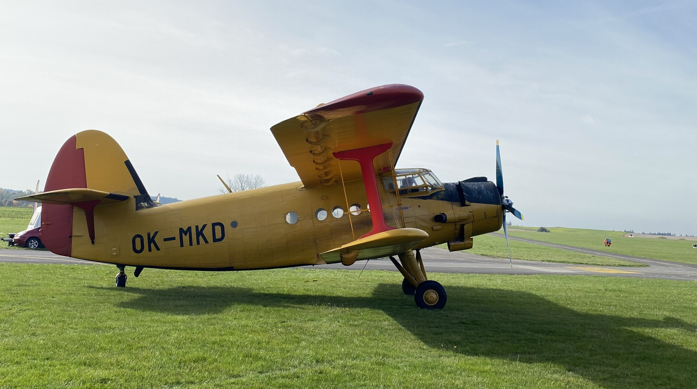Antonov An-2R reg. OK-MKD po výsadku