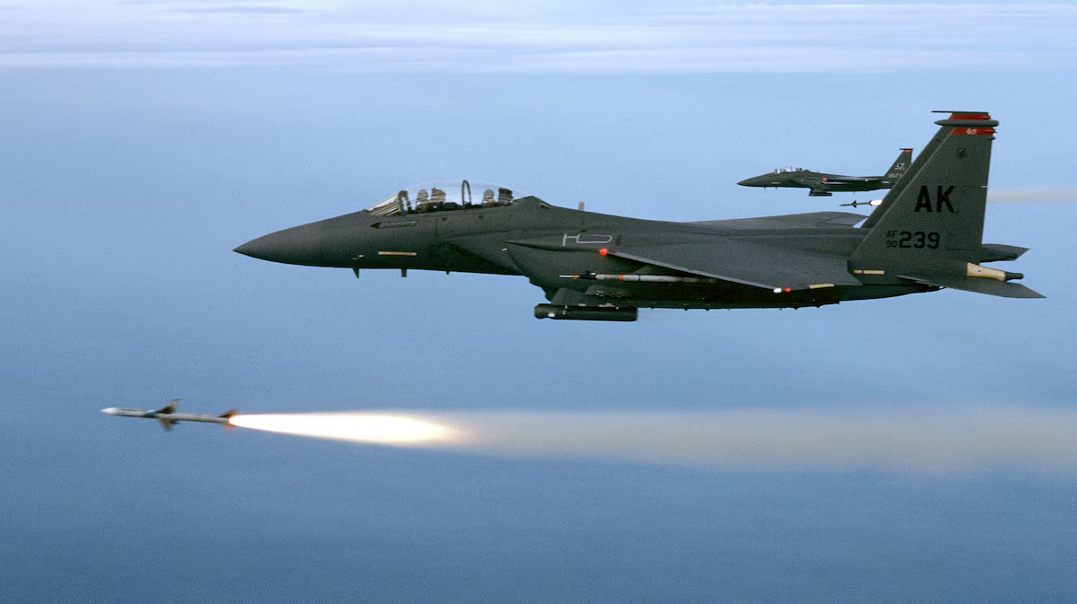  F-15E