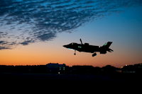 Britský F-35B znovu ve vzduchu: Po 38 dnech v indické Kérale odletěl zpět na letadlovou loď