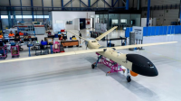 Španělsko představuje taktický dron SIRTAP. Airbus zahájí testy nové generace bezpilotních systémů
