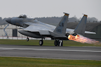 Stávka v Boeingu ohrožuje americký obranný průmysl