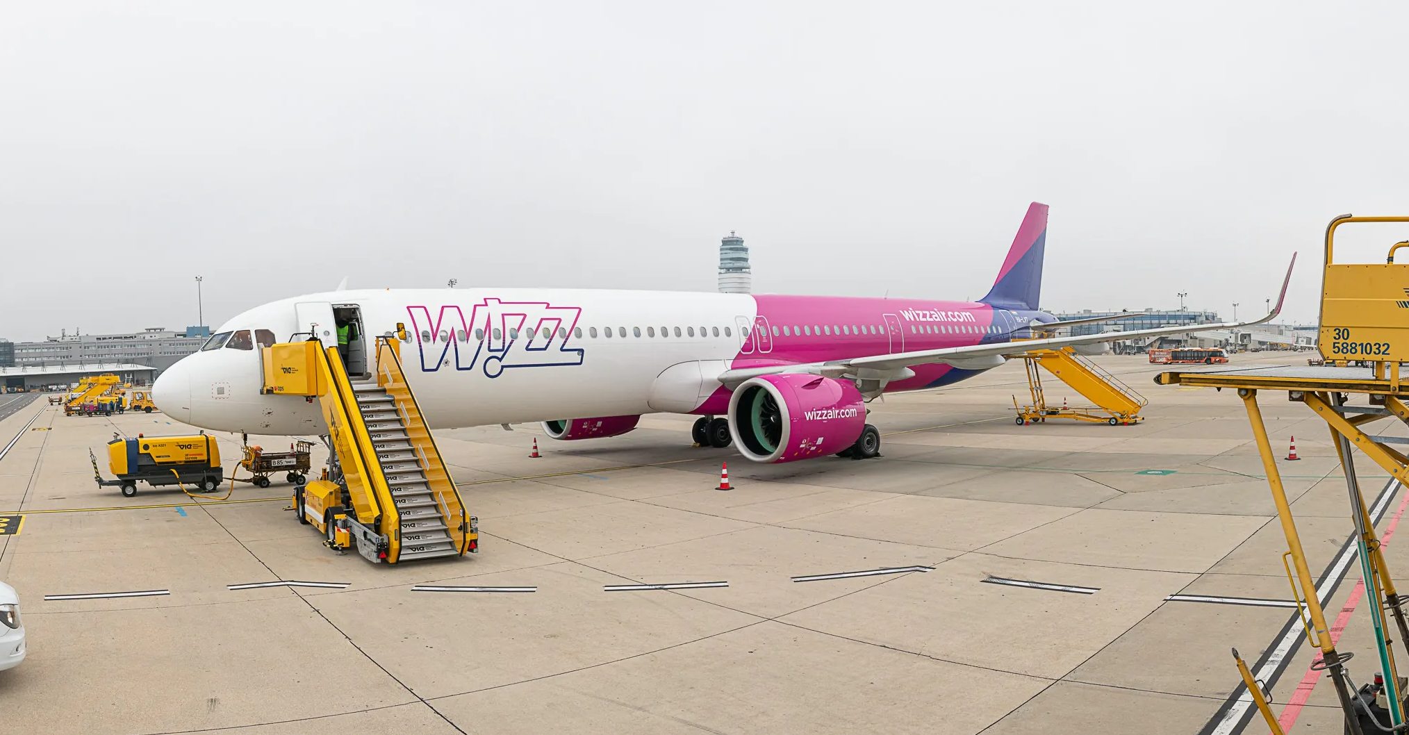 Wizz Air opouští Vídeň. Zruší všechny lety, část kapacity přesune do Bratislavy