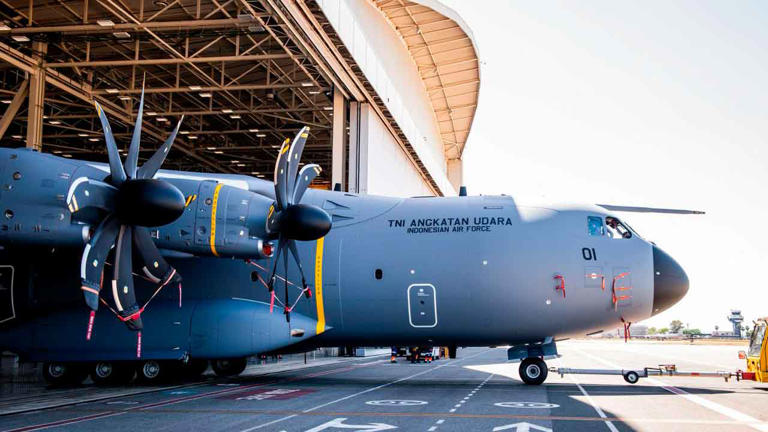 Indonésie přebírá první Airbus A400M. Rozšiřuje strategické transportní schopnosti