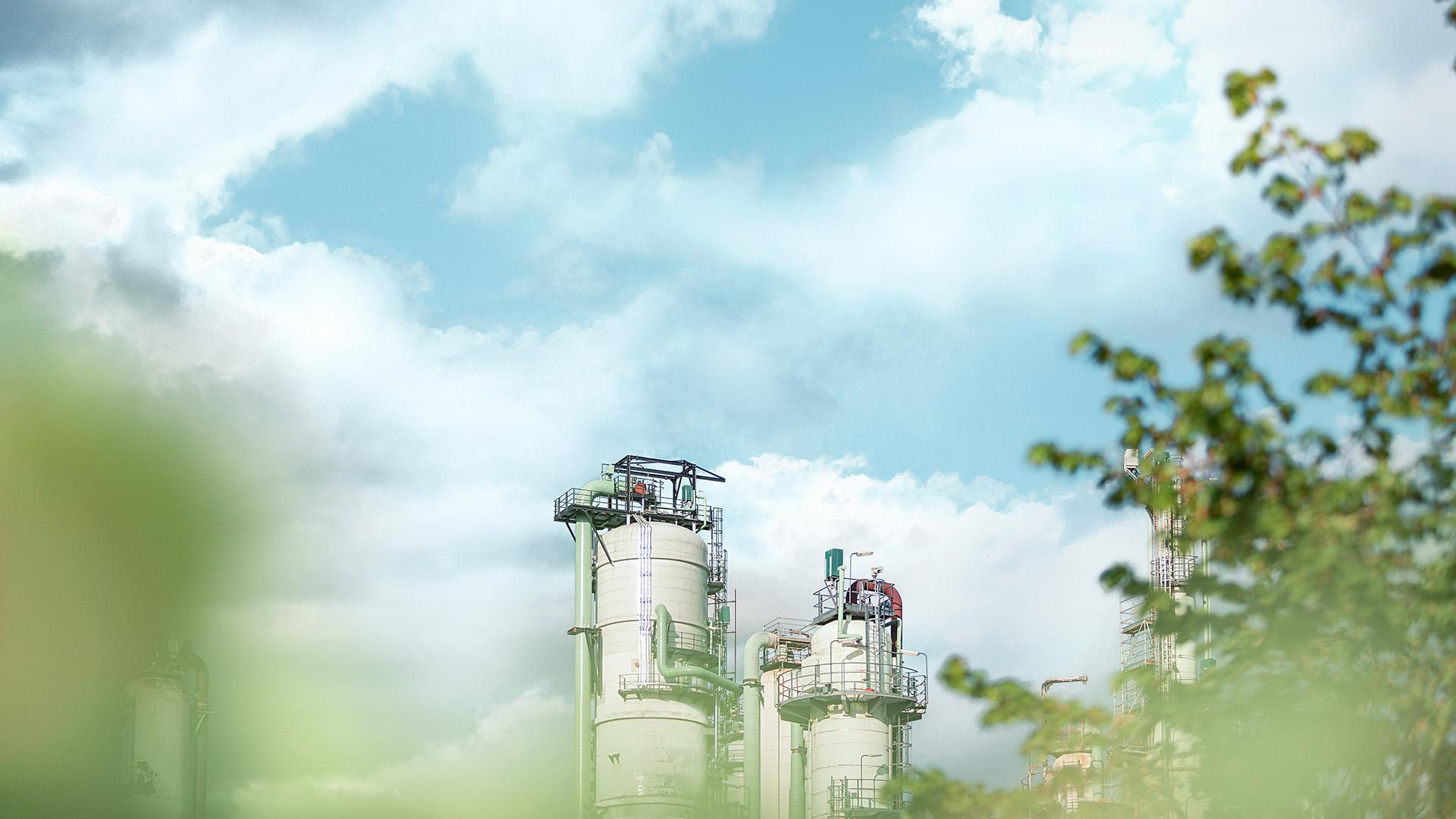 Neste upravuje klimatické cíle: Co to znamená pro budoucnost udržitelných leteckých paliv?