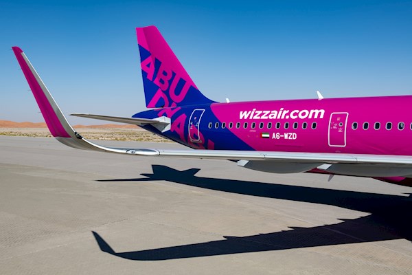 Konflikt na Blízkém východě dopadá na evropské aerolinky. Wizz Air snižuje finanční výhled na celý rok