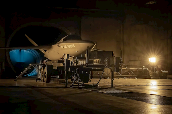 Airbus připravuje první lety bojového dronu Valkyrie v Německu