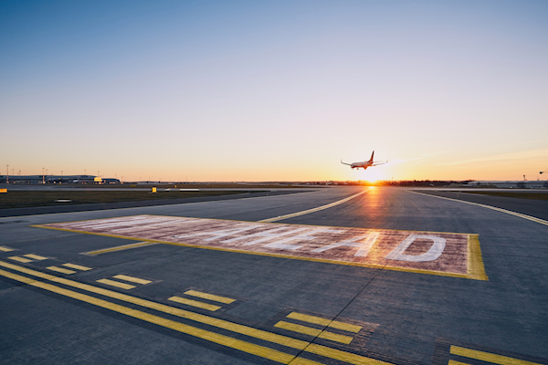 Nová vyhlídka u pražského letiště nahradí spotterský val, letiště zároveň posiluje bezpečnost