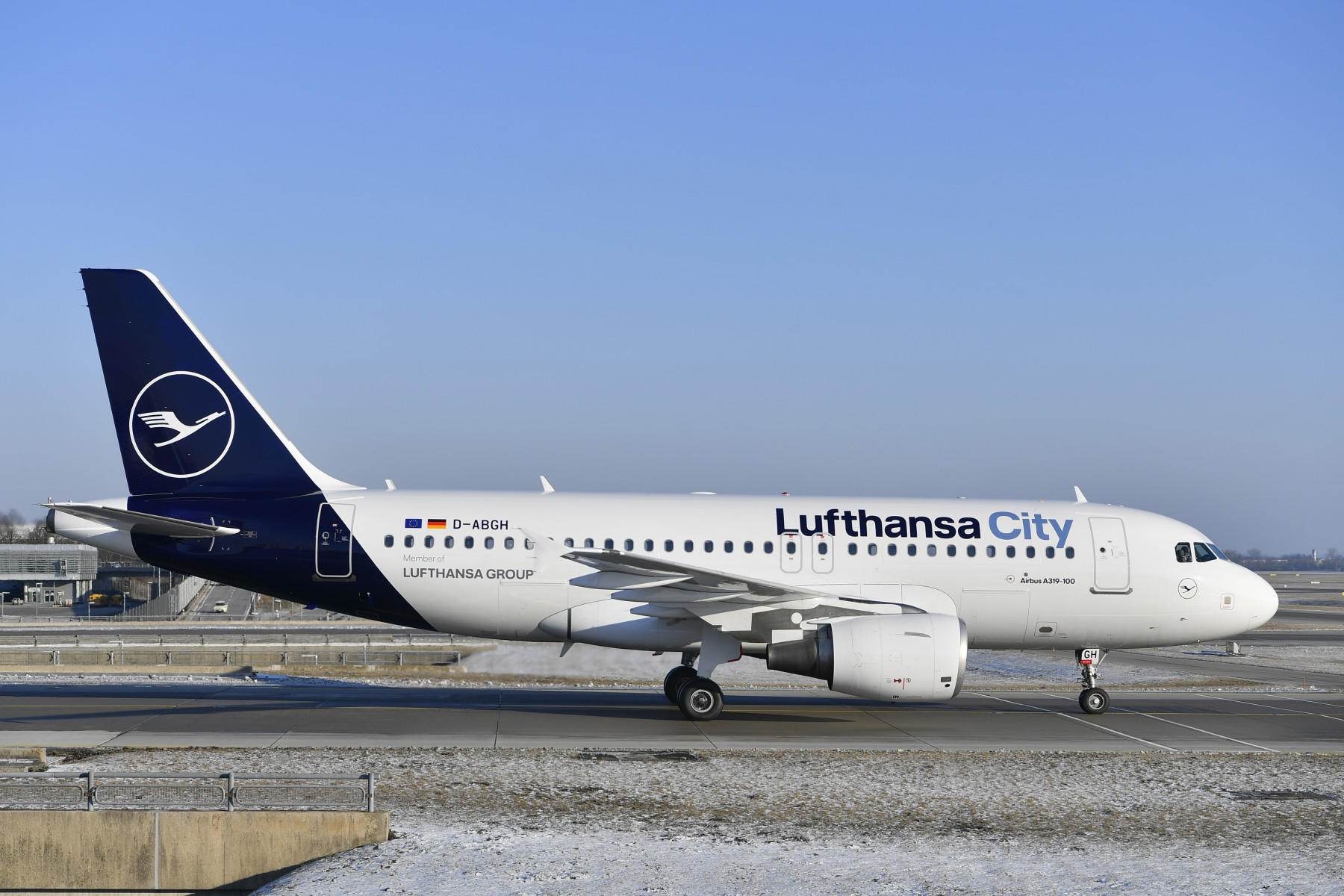 Lufthansa City Airbus A319-100