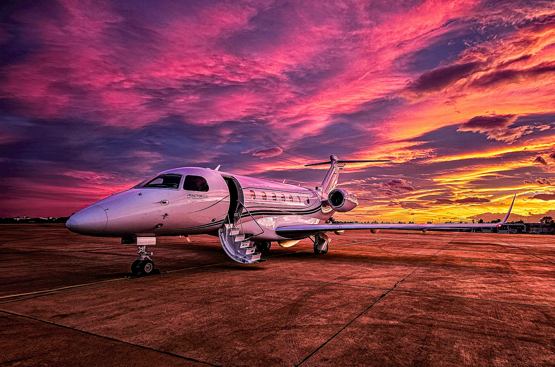 Embraer Praetor 600 společnosti CTR Atmospherica Aviation