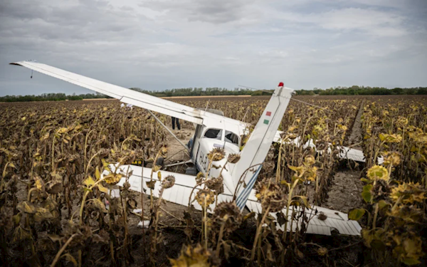 Muž ukradl Cessnu a zamířil k jaderné elektrárně. Maďarsko vyslalo Gripeny