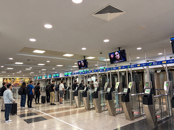 Pražské letiště rozšíří pasovou kontrolu v Terminálu 1. Investuje až 290 milionů korun