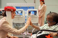 Autonomní vozíky, biometrické brány i úpravy kabin. Dubaj představila technologie pro bezbariérové létání