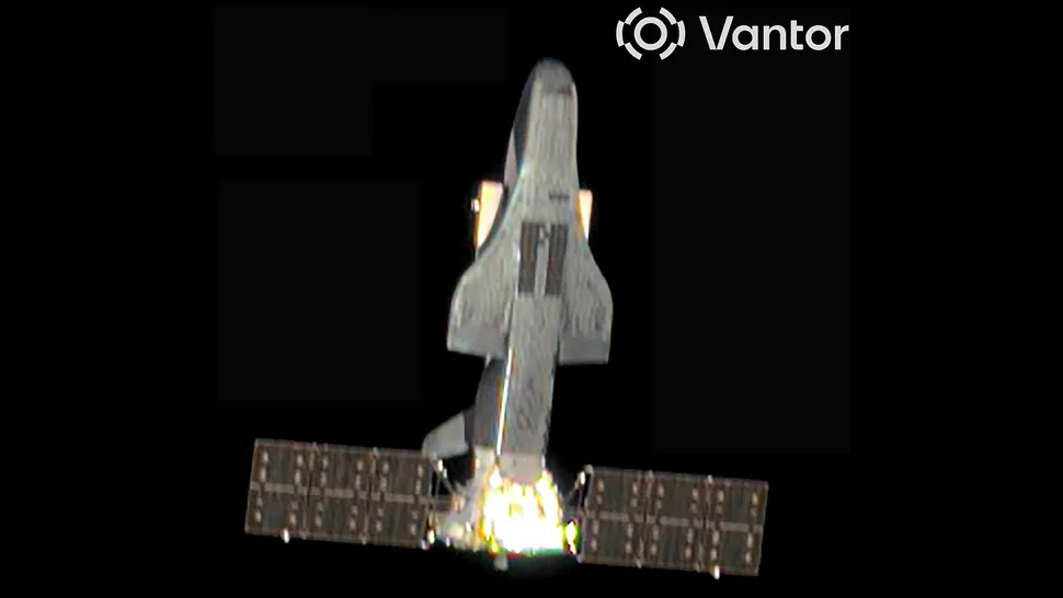 Americká rozvědka zveřejnila snímek tajného čínského raketoplánu na oběžné dráze