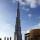Dva muži skočili s padákem z nejvyššího mrakodrapu na světě
