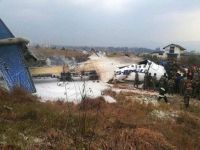 Okolnosti nehody Dash 8 v Káthmándú jsou stále nejasné, obětí je již 51