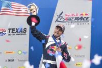 Martin Šonka je mistrem světa Red Bull Air Race 2018