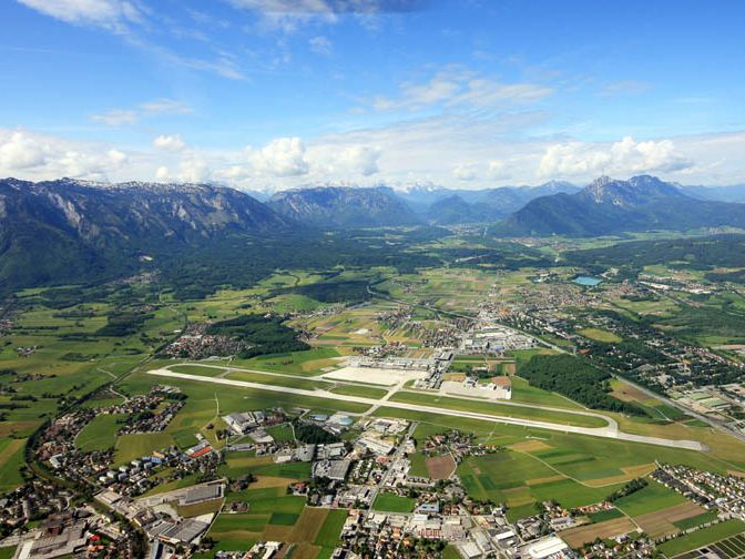 Letiště v Salcburku nabádá k dodržování postupů pro snížení hluku