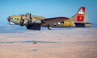 Předběžná zpráva o nehodě B-17 příčinu zatím nenaznačuje