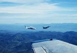 Falcon na křídle aneb když F-16 zakročuje proti Cessně