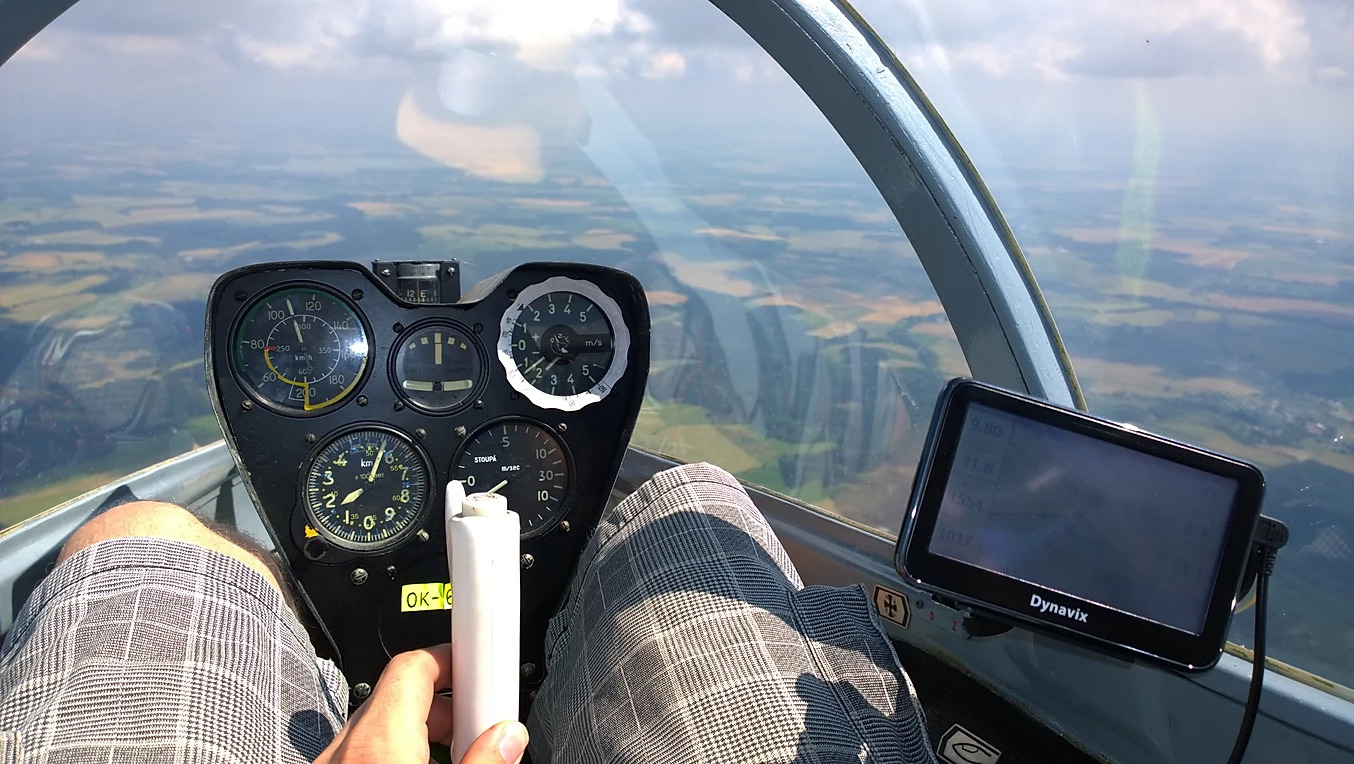 Aeroklub Točná otevírá v říjnu na Letišti Slaný kurz teorie PPL a SPL