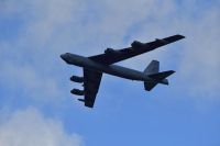 Nad Ostravou, Prahou i Plzní proletí v sobotu odpoledne bombardér B-52