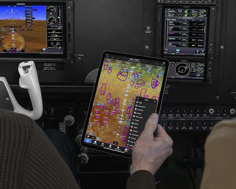 Nová aktualizace Garmin Pilot zobrazí NOTAMy přímo v mapě