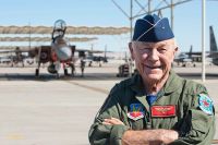 Zemřel Chuck Yeager, první člověk, který pokořil hranici zvuku