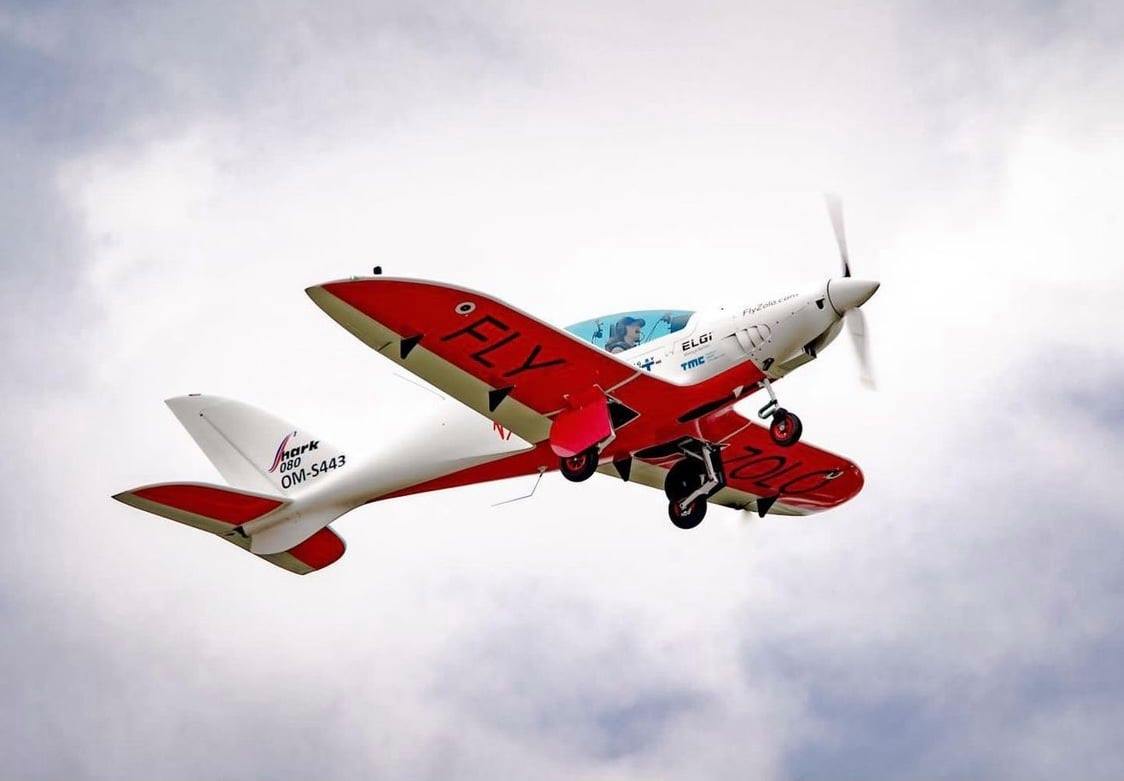 Pilotka „FlyZolo“ absolvovala náročnou sérii letů, nyní je na Aljašce