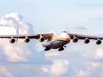 Největší dopravní letoun světa mohl být zničen, uvádí zdroje z Ukrajiny