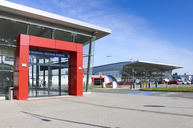 Česká pošta vybuduje v Mošnově multimodální logistické centrum