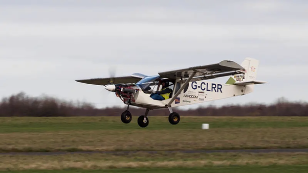 Zenith CH 750 na elektrický pohon absolvoval první let