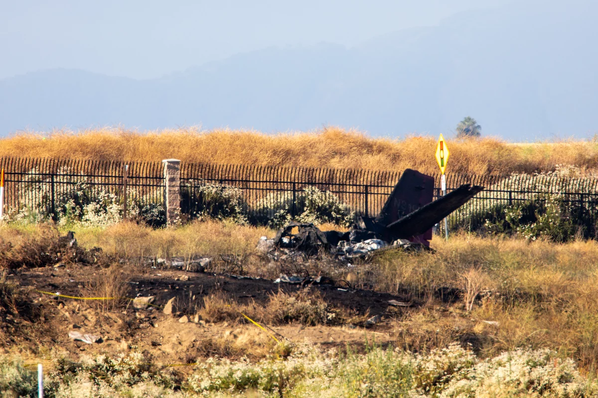 Cessna nezvládla přistání u Los Angeles. Šest osob uhořelo